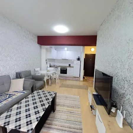 Taftalice Lueks Living With 2 Bathroom And Kitchen Lägenhet