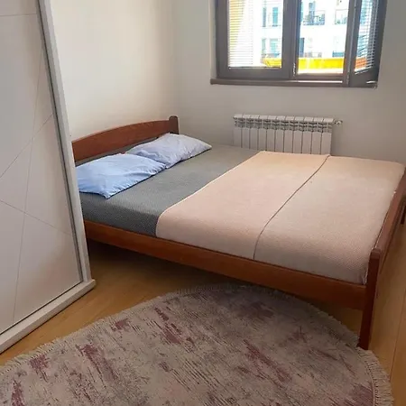 Apartman Taftalice Lueks Living With 2 Bathroom And Kitchen